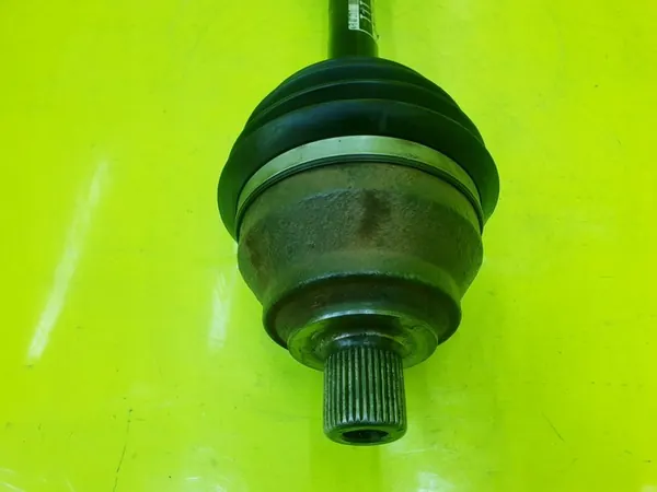 Vänster främre CV-axel Audi A6 C6 2.7 3.0 TDI image 2