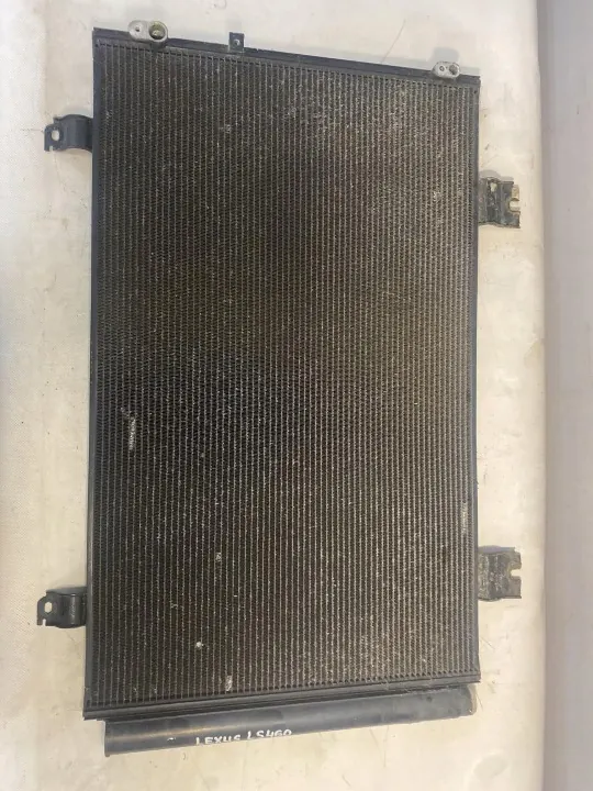 Lexus LS 3 AC-kondensaattori OEM 88460-50201 (2000-2003) image 2