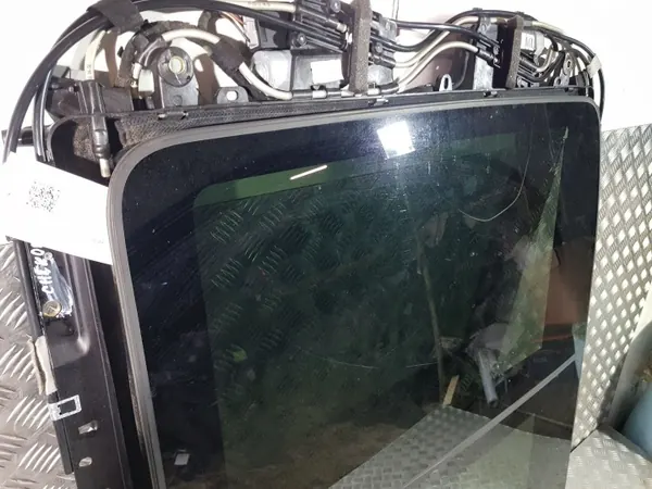 UTO19719 OEM Zonnedak Jeep Grand Cherokee 2014 image 6