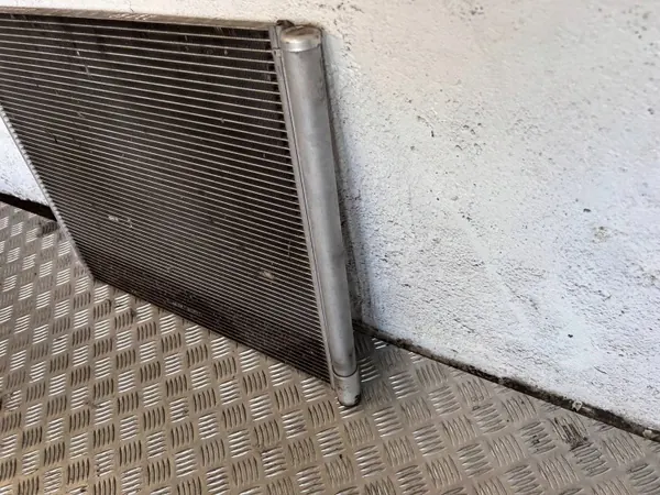 Radiateur climatisation BMW X5 F15 OEM 9239944 image 4