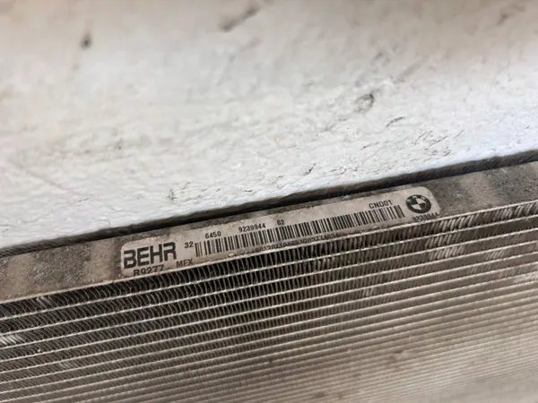 Radiateur climatisation BMW X5 F15 OEM 9239944 image 7