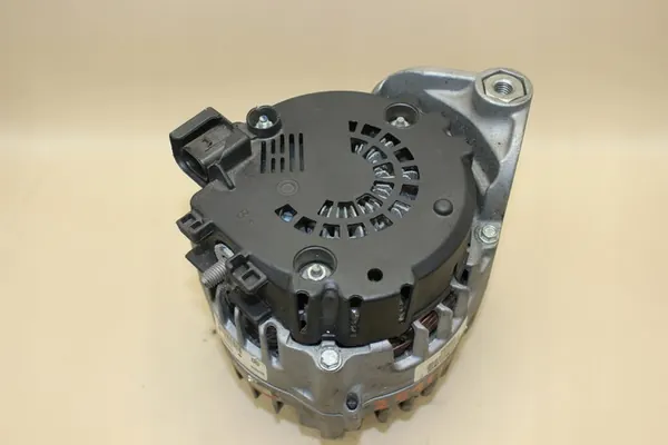 ALTERNADOR BMW F01 F02 F07 F10 F11 F25 2.0 3.0 D FG23S032 image 3
