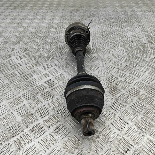 Fram vänster axel VW Amarok 2H0407271F image 2