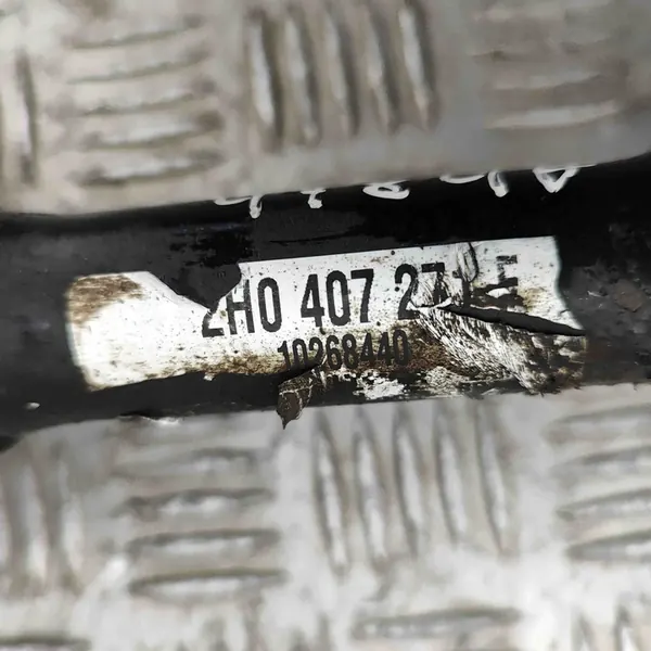 Fram vänster axel VW Amarok 2H0407271F image 7