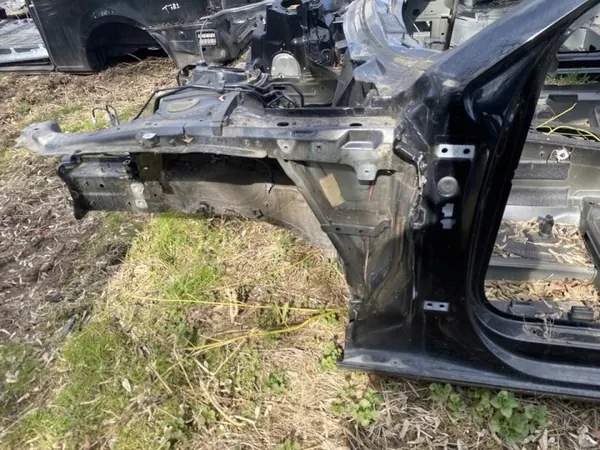 Para-lama dianteiro esquerdo Audi A4 2019 OEM 250699 image 2