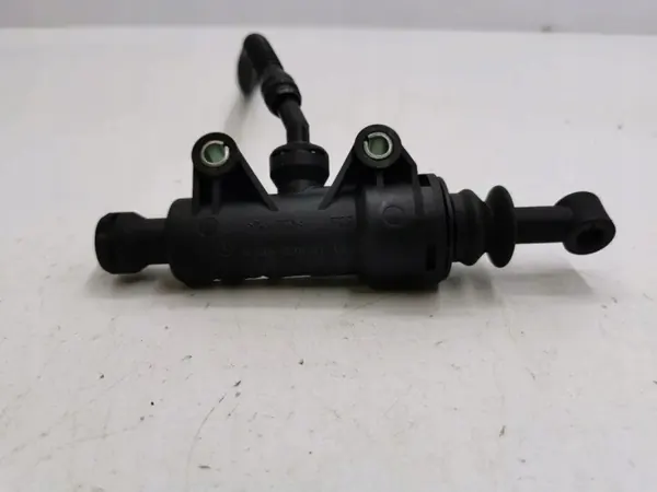 Kytkyn sylinteri OEM A2042900112 Mercedes-Benzille image 2