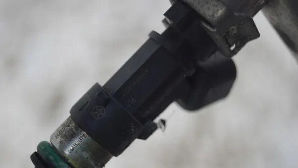 Rampe de carburant Chrysler 300C 3.5 B image 6