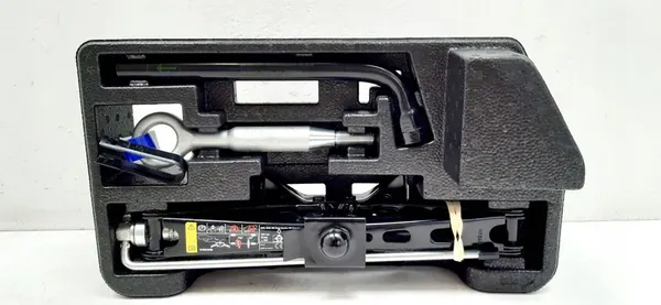 VOLVO XC90 II Kit de Réparation de Coffre 32243371 image 3