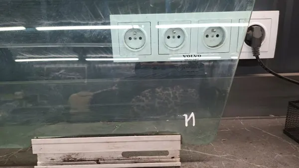 Volvo S80 Frontlinke Türscheibe OEM Szyba image 5