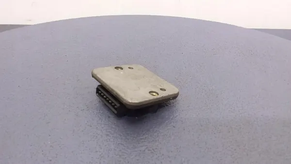 Módulo de ignição VW GOLF II 1.3B 191905351C image 3