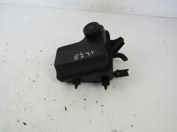 Réservoir de direction OEM AK-6-80842 pour Peugeot 607 image 2