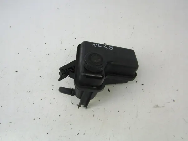 Réservoir de direction OEM AK-6-80842 pour Peugeot 607 image 4