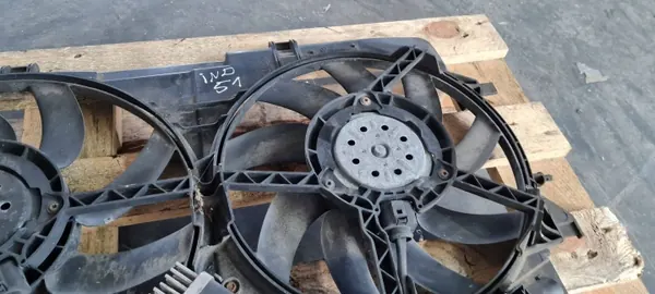 Jäähdytinpuhallin Audi A4 B8 1.8 TFSI OEM 8K0121003M image 3