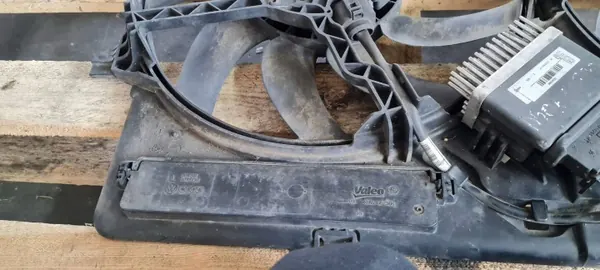Jäähdytinpuhallin Audi A4 B8 1.8 TFSI OEM 8K0121003M image 6