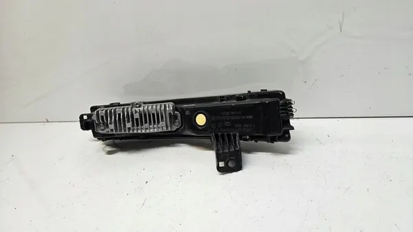 JAGUAR F-PACE HALÓGENA LED DIREITA 6J1941005L image 7