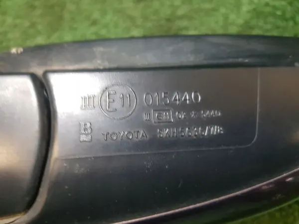 OEM E11015440 Oikea sähköinen peili Toyota Avensikselle image 8