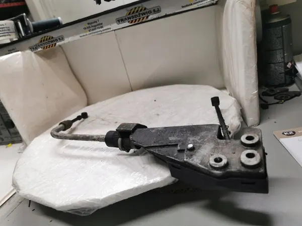 Vaihteenvalintakaapeli OEM 8029520020 Mercedes C W203 image 3