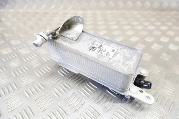Refroidisseur d'huile boîte BMW OE 8570062 G05 G06 image 2