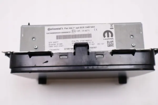 Fiat 500L Radio Navigointinäyttö OEM 07357462510 image 9