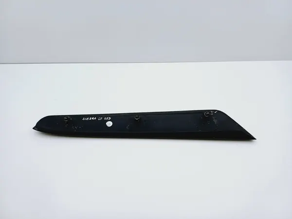 Moldura de ventana trasera izquierda Ford Sierra 87BBF280K97 image 5