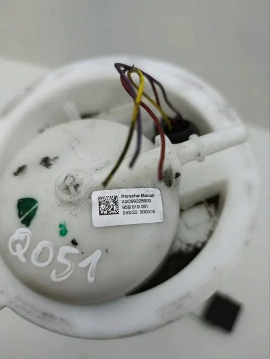 Brandstofpomp Porsche MACAN 2015 image 7