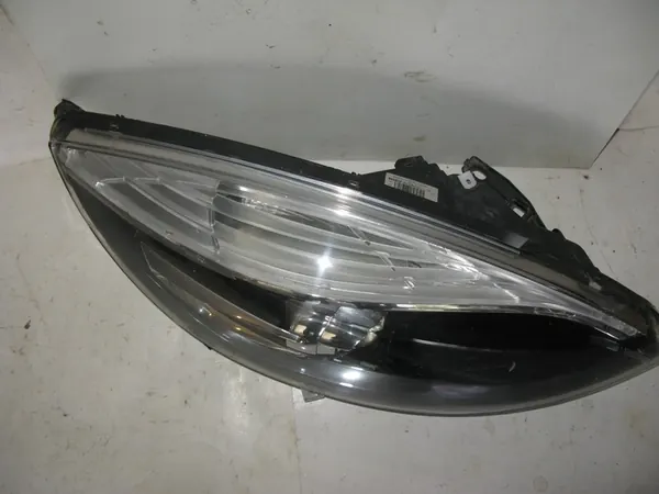 Oikea ajovalaisin Renault Scenic III 2012-17 OEM 260108453R image 3