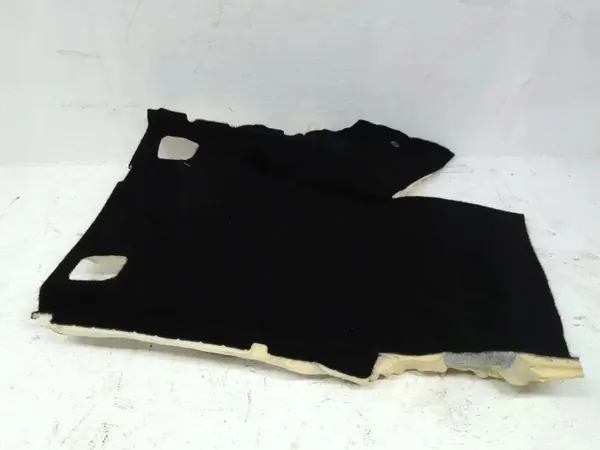 Mercedes-Benz sisämatto OEM A2436800800 image 2
