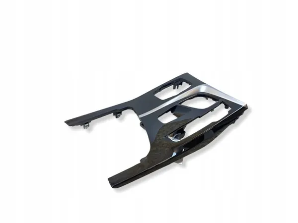 Piezas túnel central BMW 5 G30 G31 2018 OEM 8071621 image 4