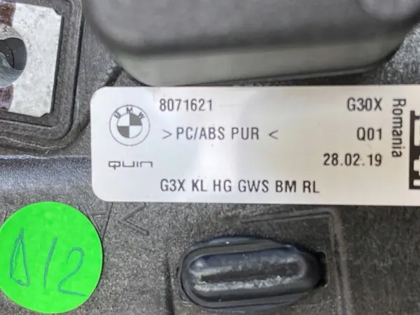 Piezas túnel central BMW 5 G30 G31 2018 OEM 8071621 image 6