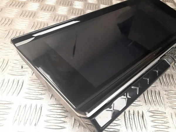 Pantalla de Radio Citroen DS7 OEM 9818616480 - Usado image 4