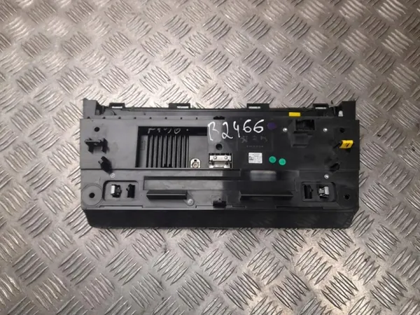 Pantalla de Radio Citroen DS7 OEM 9818616480 - Usado image 5