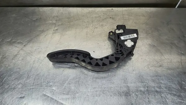 GASPEDAL POTENTIOMETER RENAULT TRAFIC III 180027179R image 2