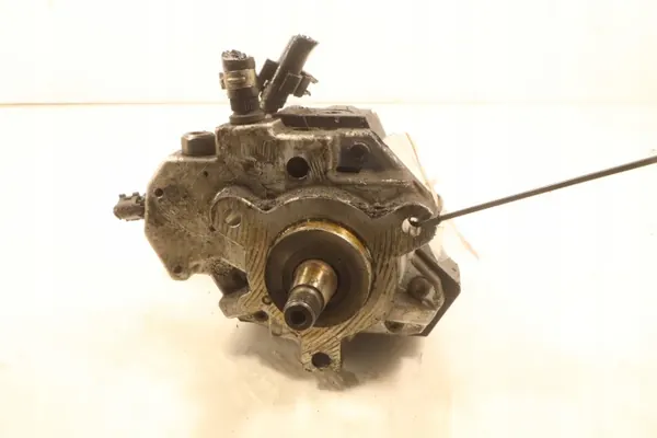 Bomba inyección Opel Astra H 1.7CDTI OEM 0445010086 image 2