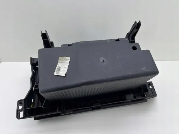 Compartiment console Renault OE 681084578R - Occasion image 5