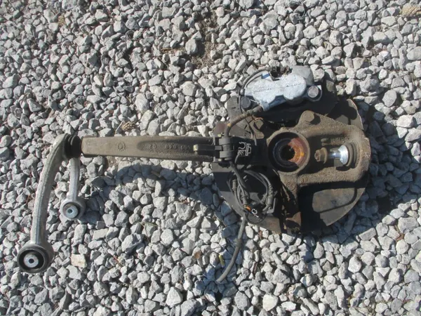 MCPERSON Etu-oikea nivelakseli Mercedes ML W164:lle image 4