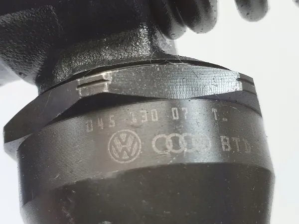 Inyector Skoda Fabia I 1.4 TDI OEM 045130073T image 3