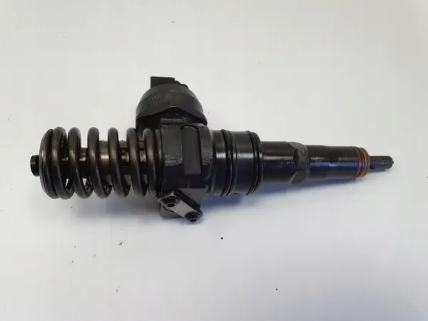 Inyector Skoda Fabia I 1.4 TDI OEM 045130073T image 6