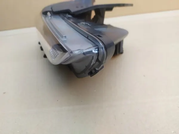 Rechte Front LED DRL Leuchte OEM 92208S1000 - Hyundai image 5