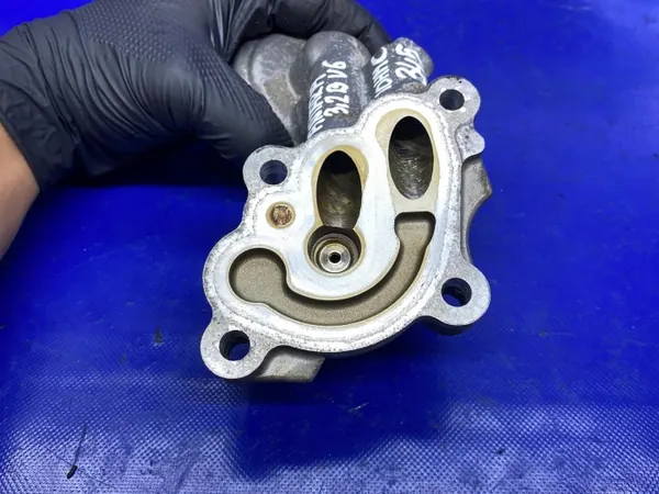 Ölfiltergehäuse OEM 10HMC 92067986 für Opel Antara image 5