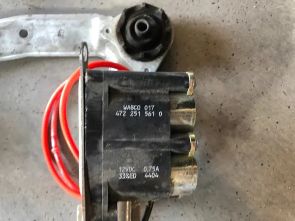 Compresseur suspension BMW 5 (E60) 472251561 2007 image 4