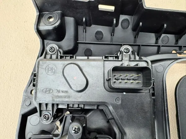 Ladeklappe Hyundai Kona II EV N-Line OEM 863CC-HF002 image 6