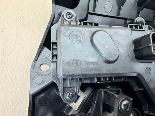 Ladeklappe Hyundai Kona II EV N-Line OEM 863CC-HF002 image 7