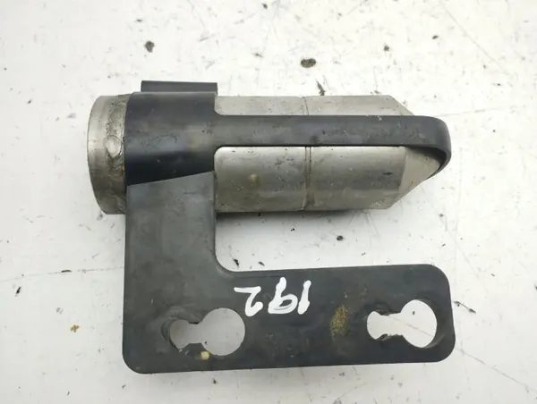 Secador de aire A/C Chrysler OEM 323330 - Usado image 6