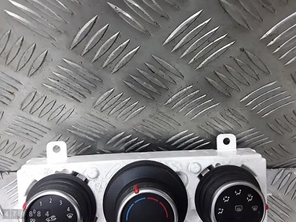 Module de contrôle climatisation Renault Master OEM 275701849r image 3