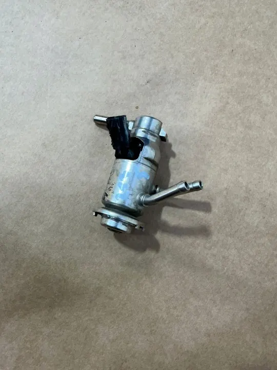 AdBlue-suutin OEM A0004901613 Mercedes E-luokalle image 9