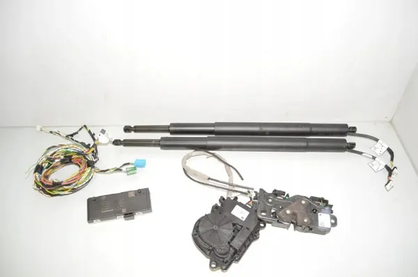 Pieza BMW OE OEM 61355A19DB2 - Estado usado image 2