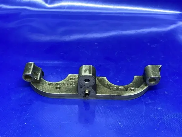 Soporte de tapa de culata OEM 22461-4A700 para Hyundai H350 image 3