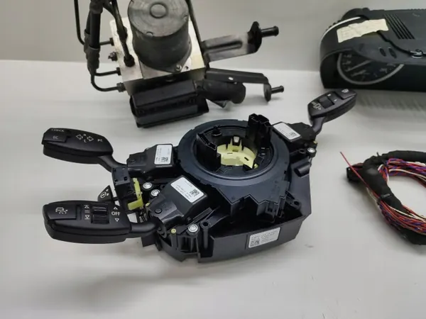 Actieve cruise control radar OEM 6983153 voor BMW 5 E60/E61 image 5
