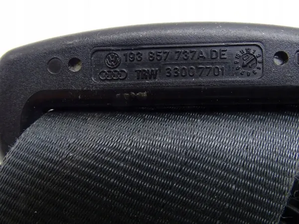 Säkerhetsbälte fram höger OEM 3C1857706R VW Passat CC image 7