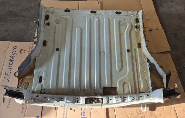 Dacia Duster II achterbumper OEM PAS TYŁ image 2